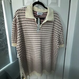 Men’s light summer spring full sweater two XL, cream, maroon, and pink retro